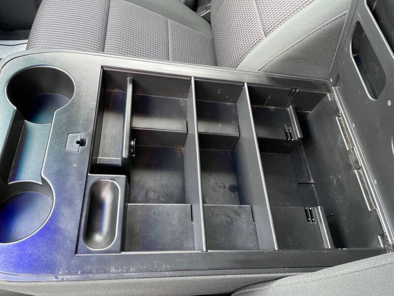 2009 Nissan Titan SE