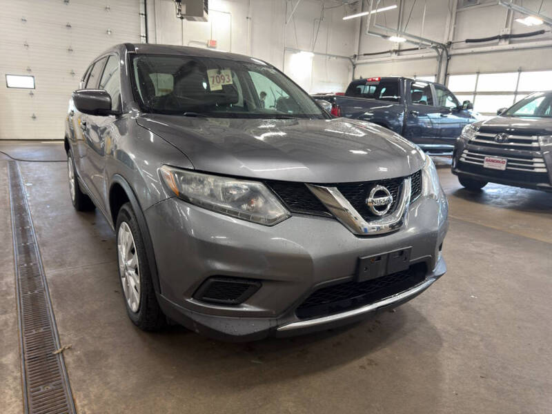2016 Nissan Rogue S