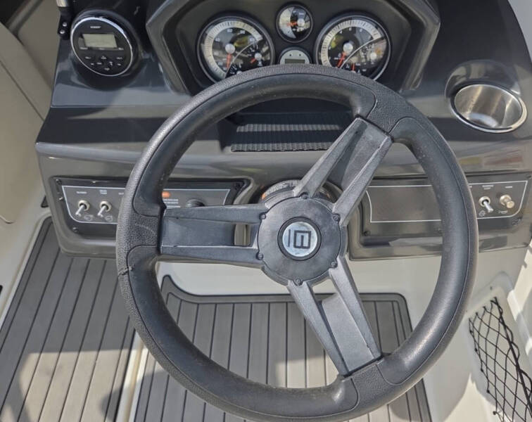 2018 Bayliner VR5 Bowrider