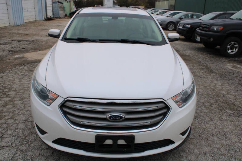 2014 Ford Taurus SEL
