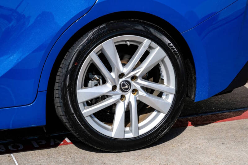 2021 Lexus IS 300