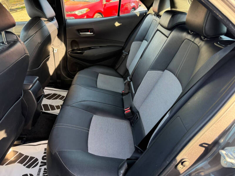 2021 Toyota Corolla Hatchback XSE