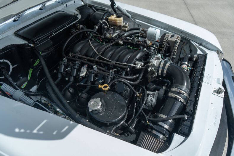 1977 Mercedes-Benz 450-Class