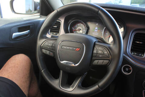 2016 Dodge Charger SE