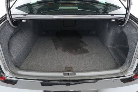 2018 Volkswagen Passat V6 SEL Premium