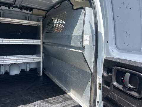 2017 Chevrolet Express 2500