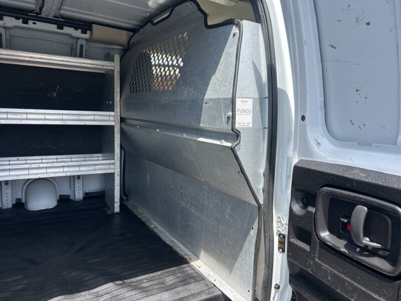 2017 Chevrolet Express 2500