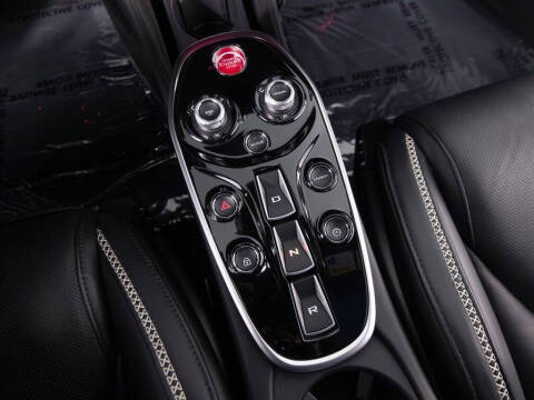 2023 McLaren GT