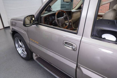 2002 Cadillac Escalade