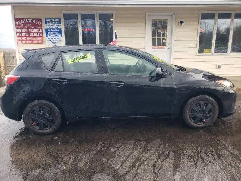 2013 Mazda MAZDA3 i Touring