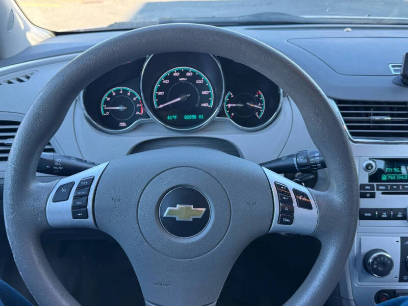 2011 Chevrolet Malibu LT