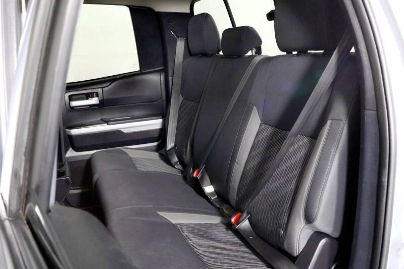 2017 Toyota Tundra SR5