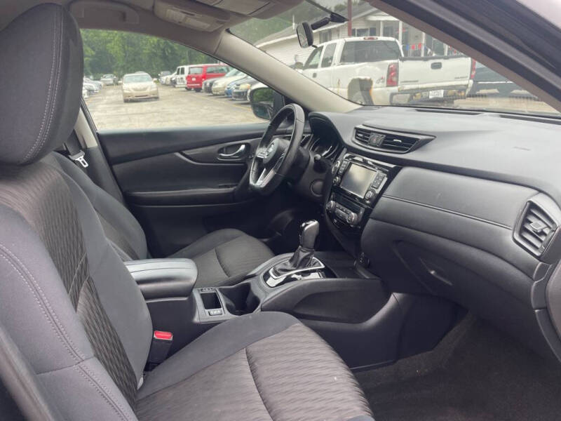 2017 Nissan Rogue