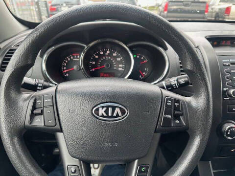 2012 Kia Sorento LX