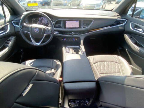 2022 Buick Enclave Avenir