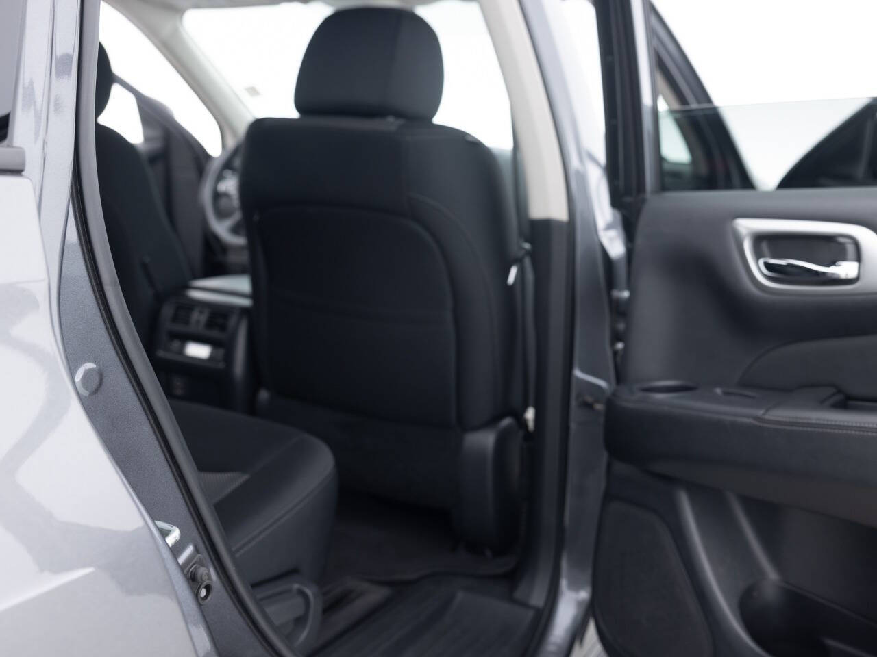 Used Car 2018 Nissan Pathfinder  S 4x4 4dr Suv For Sale Under $15,000 In Coal City, Illinois