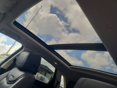 2017 Cadillac XT5 Luxury