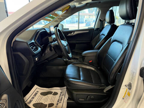 2020 Ford Escape Hybrid SE Sport