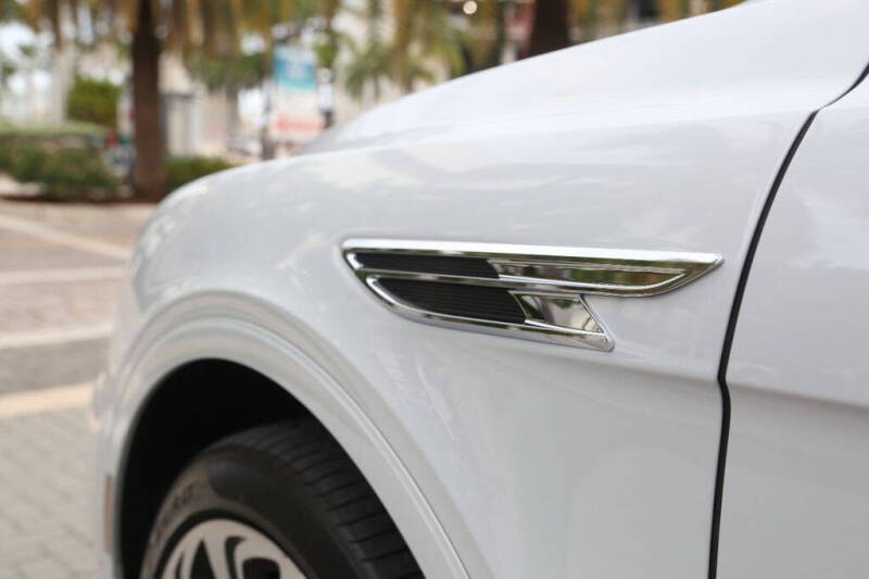 2021 Bentley Bentayga V8