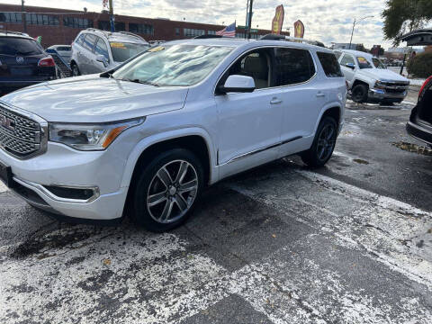 2017 GMC Acadia Denali
