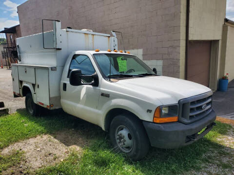 2000 Ford F-350 Super Duty for sale at REM Motors in Columbus OH