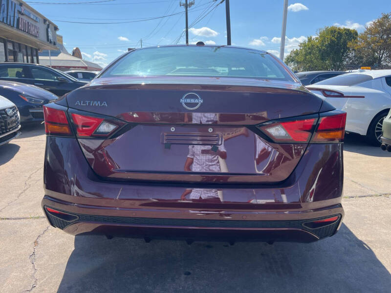 2025 Nissan Altima 2.5 SV