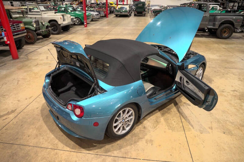 2005 BMW Z4 2.5i