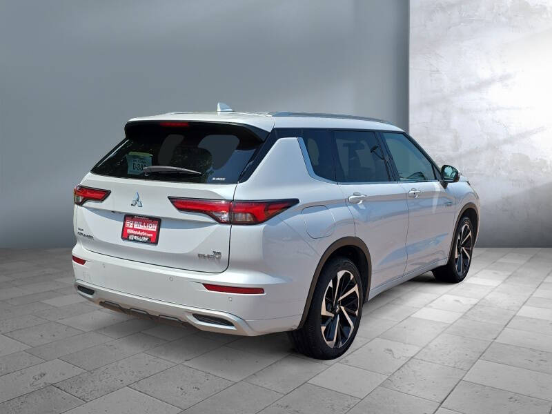 2024 Mitsubishi Outlander PHEV SEL