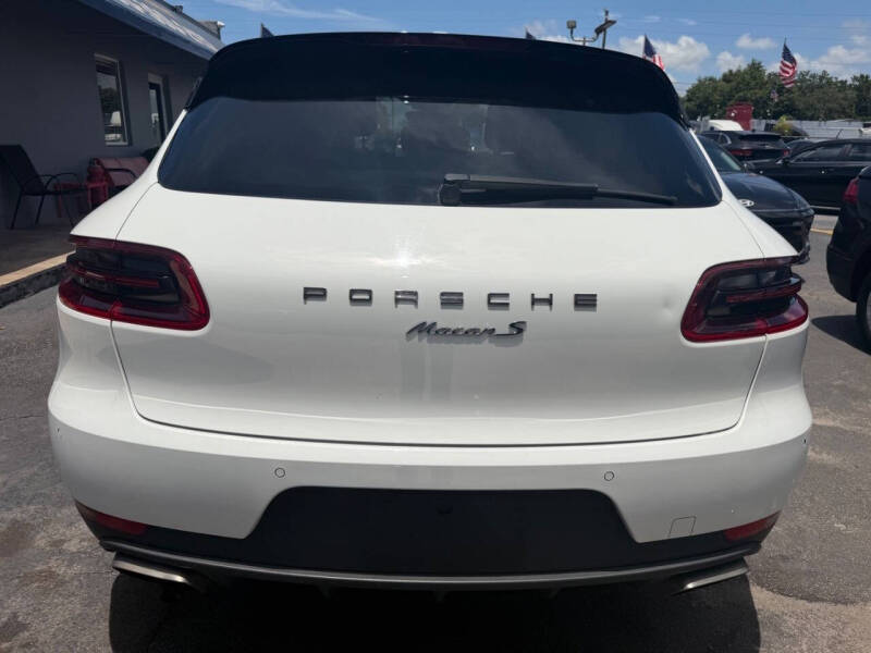 2018 Porsche Macan