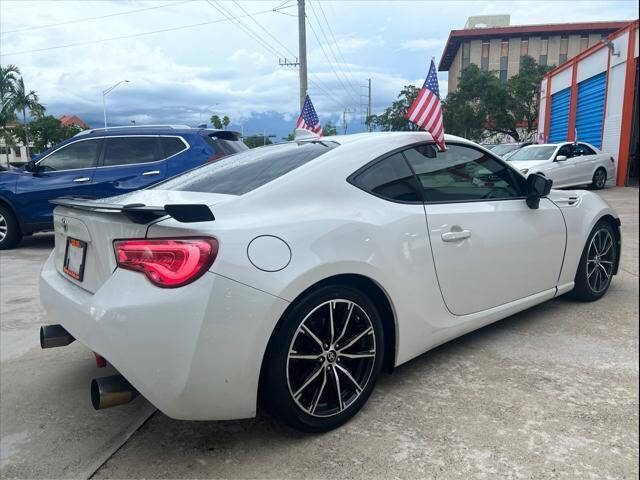 2018 TOYOTA 86 Coupe - $20,197