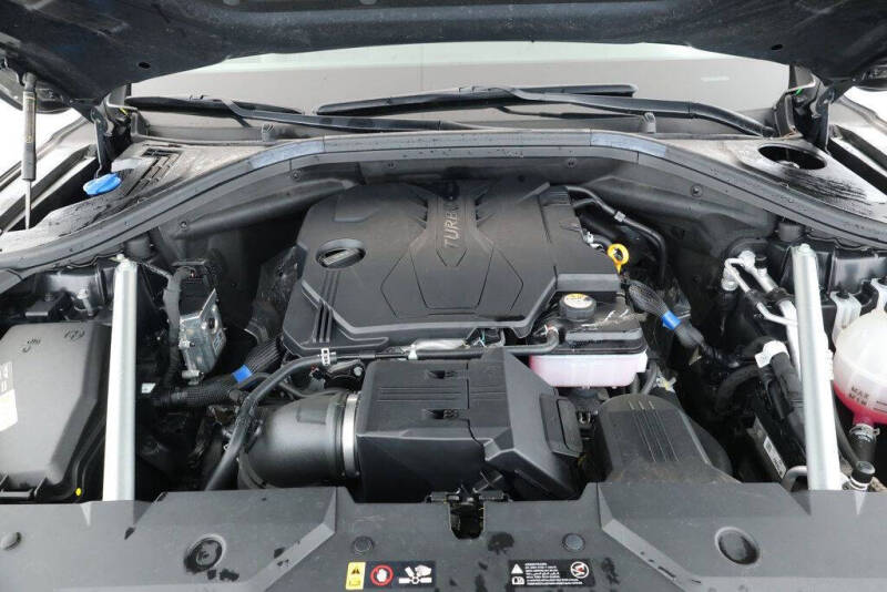 2024 Genesis GV70 2.5T Standard