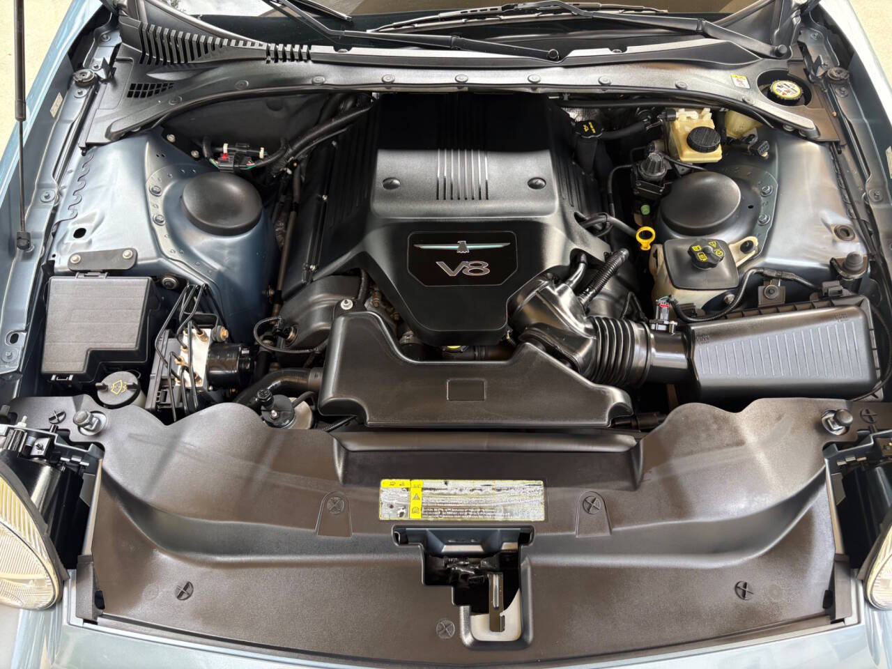 2005 Ford Thunderbird 47