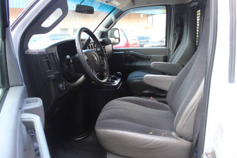 2018 Chevrolet Express 2500