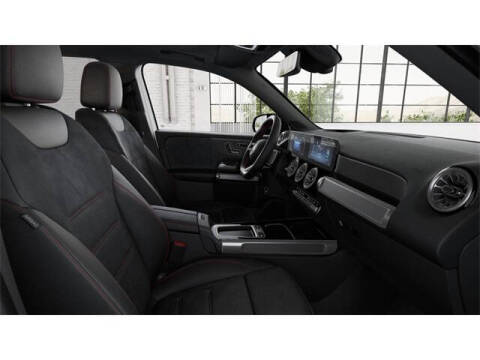 2025 Mercedes-Benz GLB GLB 250