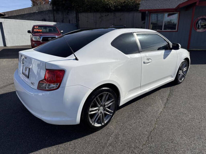 2013 Scion tC