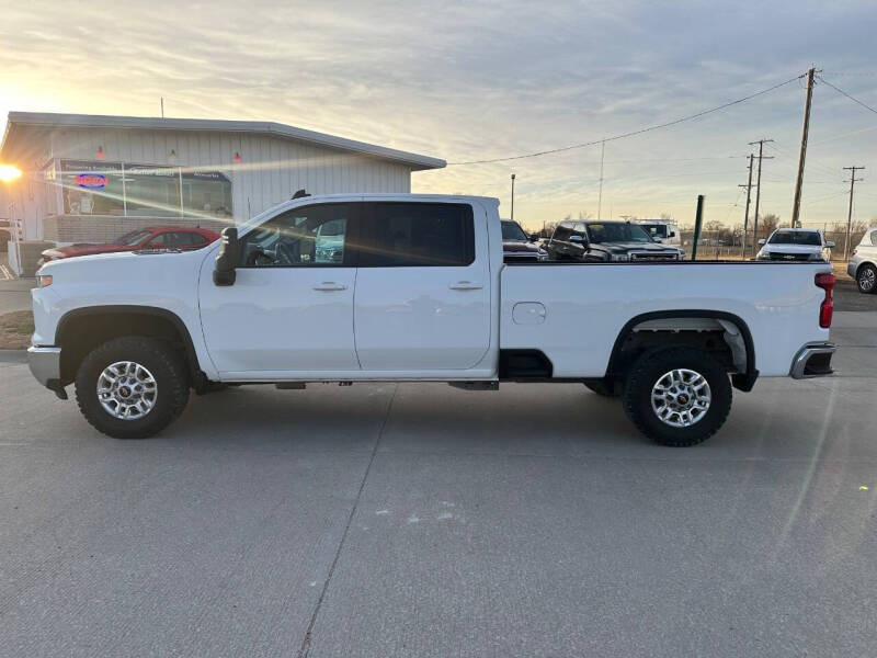 2024 Chevrolet Silverado 2500HD LT
