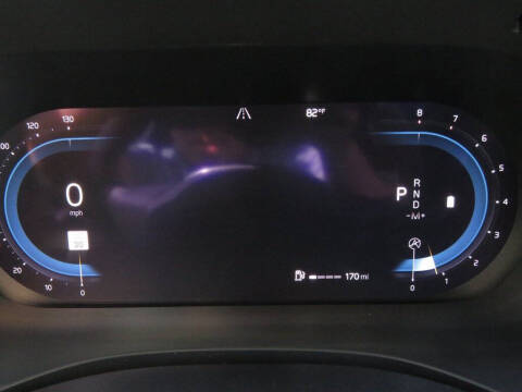 2022 Volvo XC60 B5 Momentum