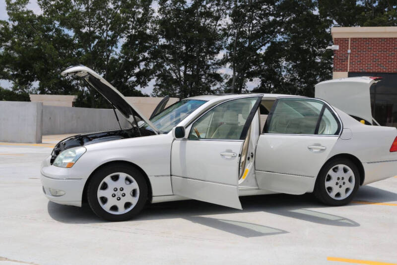 2001 Lexus LS 430
