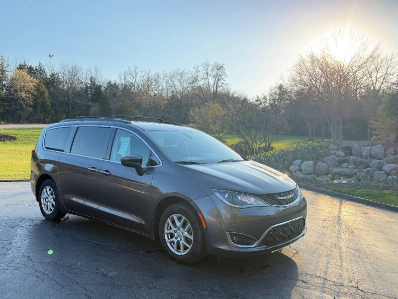 2020 Chrysler Pacifica Touring