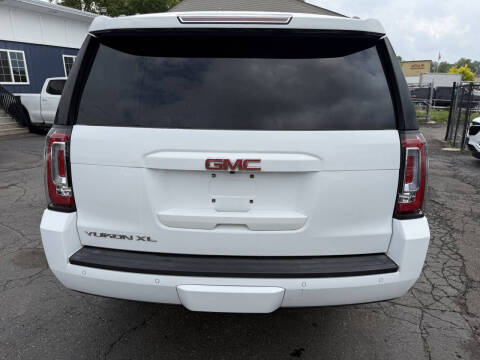 2016 GMC Yukon XL SLT