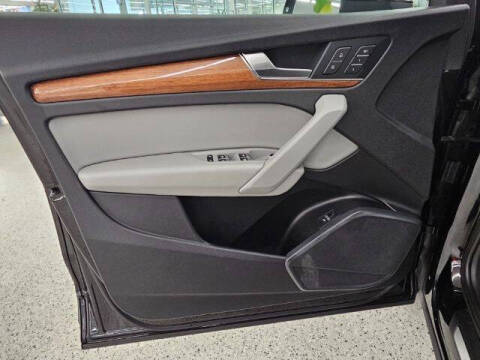 2021 Audi Q5 quattro Premium 45 TFSI