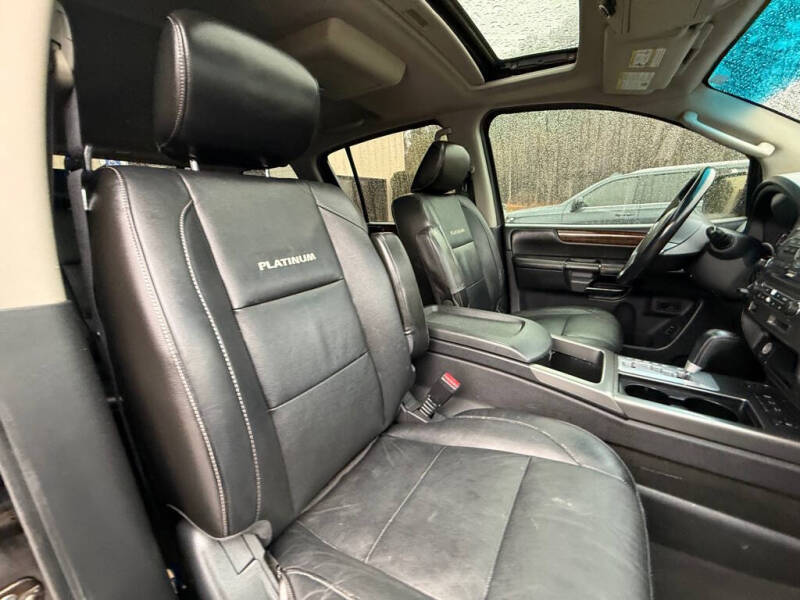 2010 Nissan Armada Platinum