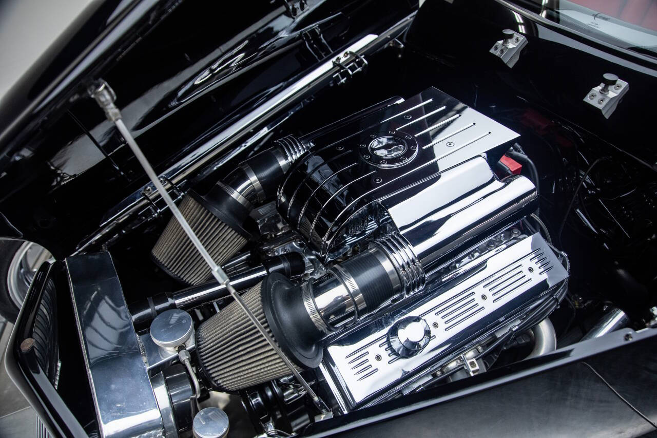 1933 Ford Model 40 91