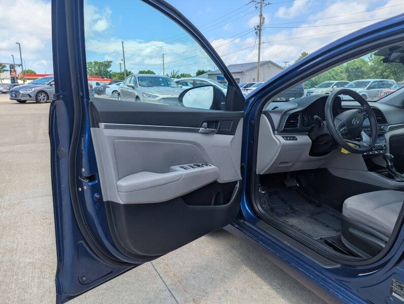 2020 Hyundai Elantra