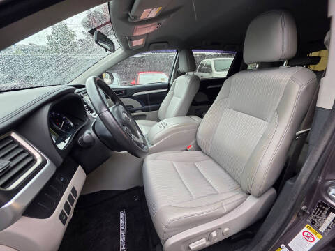 2016 Toyota Highlander LE Plus