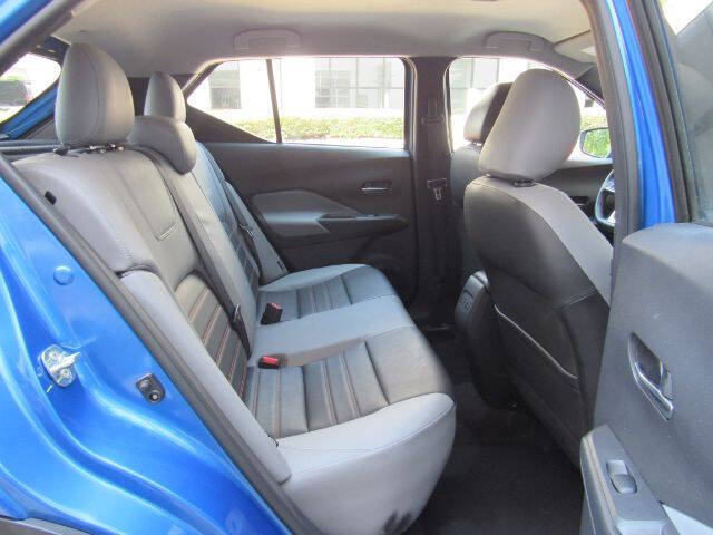 2024 Nissan Kicks SR