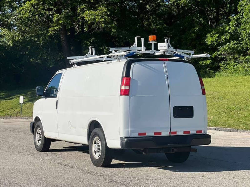 2016 Chevrolet Express 2500