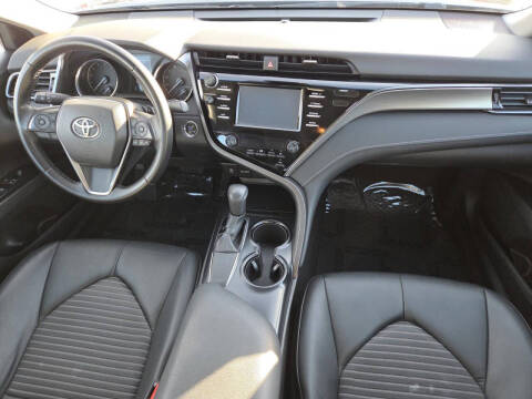 2019 Toyota Camry SE