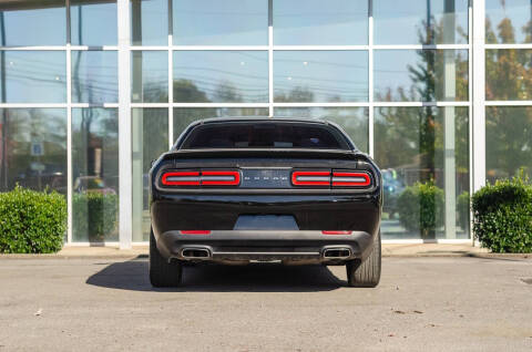 2016 Dodge Challenger SXT