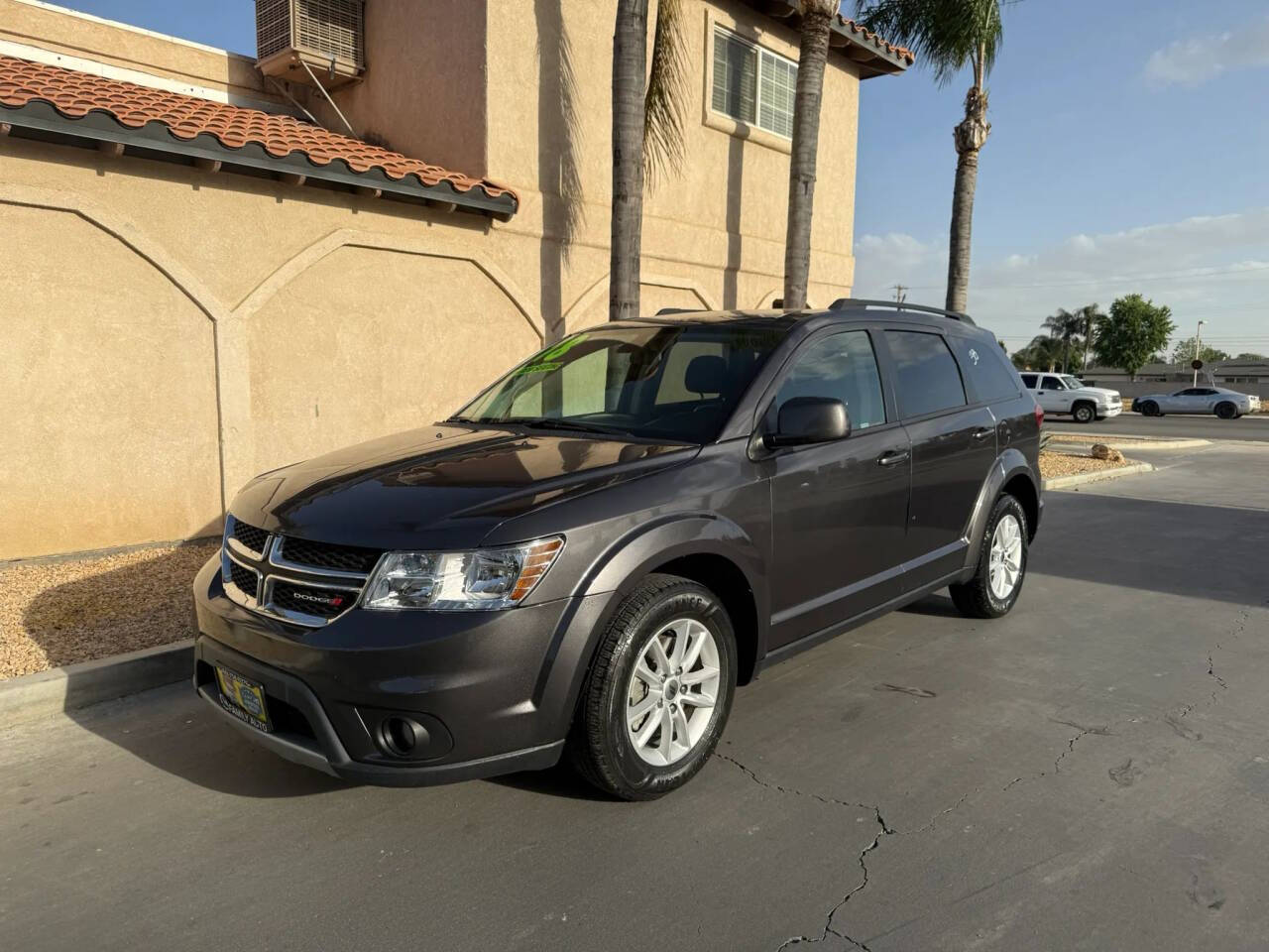 Gray 2018 Dodge Journey SXT SXT 4dr SUV 1